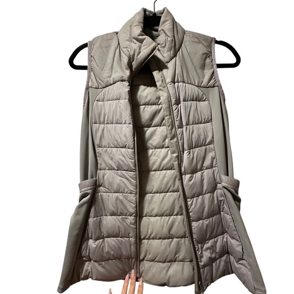 LULULEMON Women's Down for It All Down Puffer Vest Dark Chrome - Picture 1 of 3